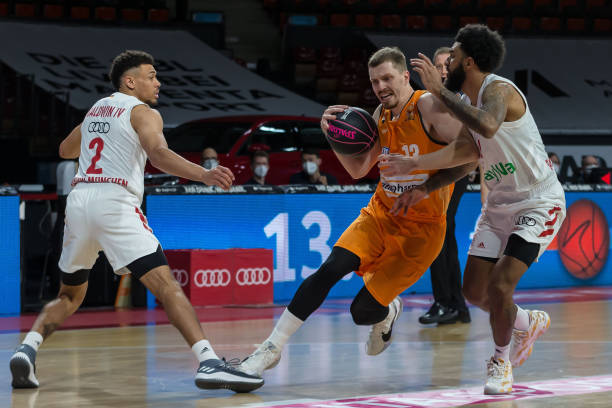 国自由式小 国自由式小