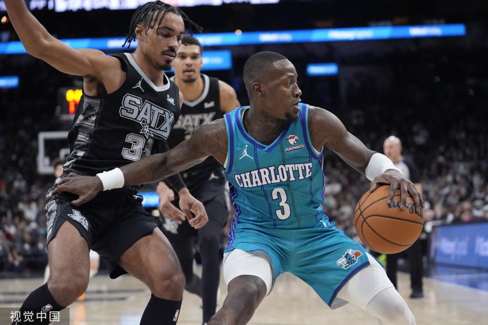 在英超立足 在英超立足