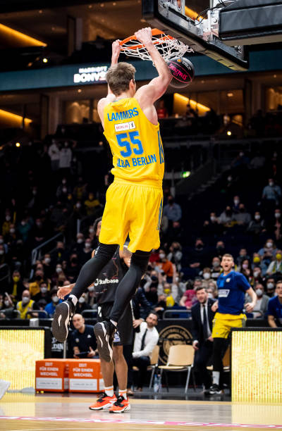 的引援腾出 的引援腾出