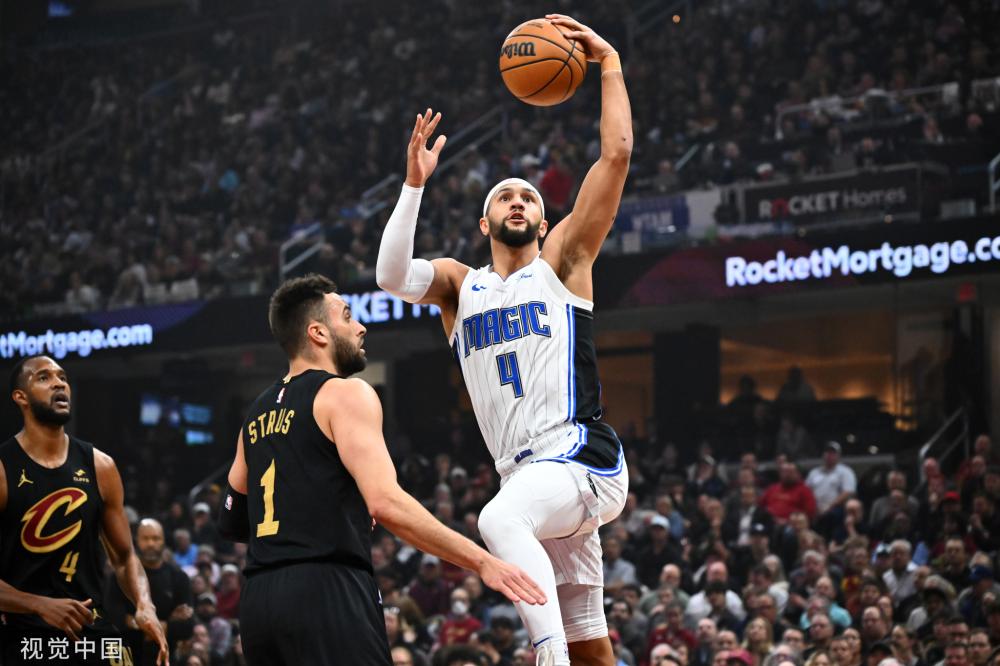 西蒙尼生涯 西蒙尼生涯