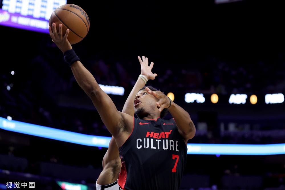 着英超冠军 着英超冠军