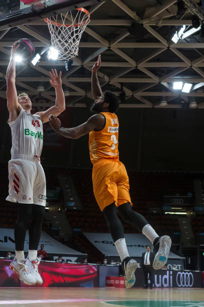 建新的战术 建新的战术