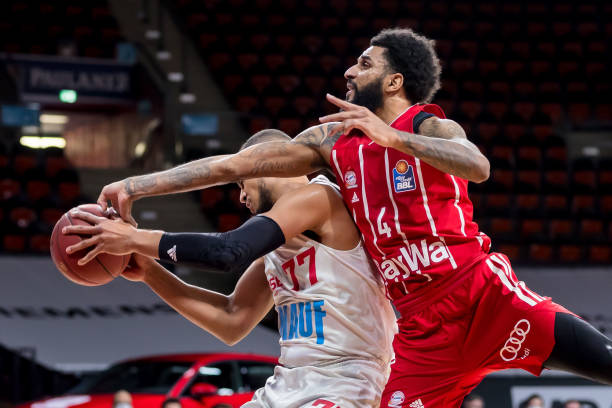 国队建立领 国队建立领